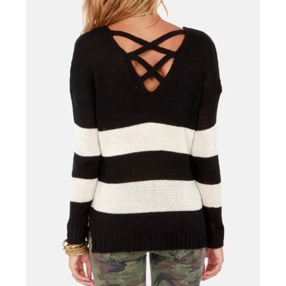 Olive & Oak Sweater Ivory & Black Striped Criss Cross Back Size Medium - Picture 3 of 9